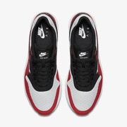 NIKE AIR MAX 1 ULTRA ESSENTIAL