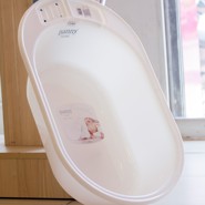 Chậu tắm em bé Nanny 3069 41x69,5 cm