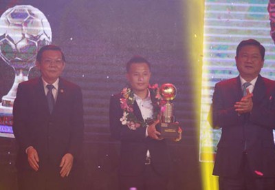 Quả bóng vàng Việt Nam: Thành Lương lên ngôi, Xuân Trường giành bạc