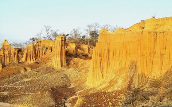 រមណីយដ្ឋាន​ធម្មជាតិ​រលុះ​ធំ ខេត្តឧត្តរមានជ័យ
