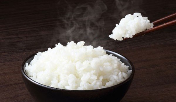 តើ​ការ​ស្លាប់​ចំនួន ៣,២ លាន​នាក់​ក្នុង​មួយ​ឆ្នាំ​ត្រូវ​ធ្វើ​ដូចម្តេច​ចំពោះ​ទម្លាប់​ញ៉ាំ​បាយ​ច្រើន?