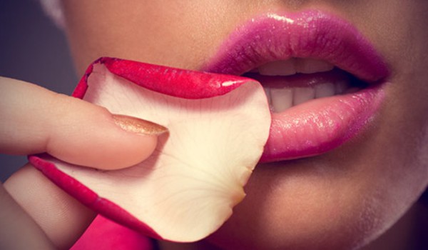 Cách trang điểm cho môi dày giúp bạn quyến rũ hơn