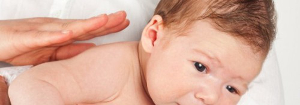 Vì sao trẻ thường xuyên nấc cụt?