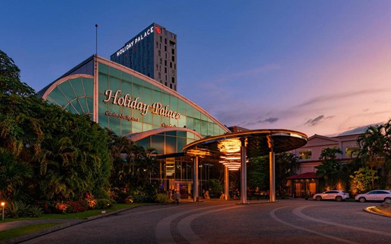 សណ្ឋាគារ Holiday Palace បន្ទាយមានជ័យ