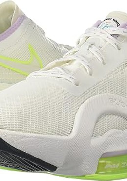 Nike Cut Academy Women's Basketball Shoes