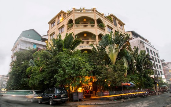 សណ្ឋាគារ Anise Hotel & Restaurant ភ្នំពេញ