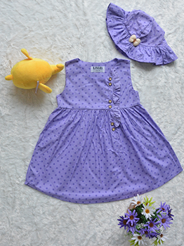 Đầm Chấm Bi Bé Gái Khuy Nón Trung Tím