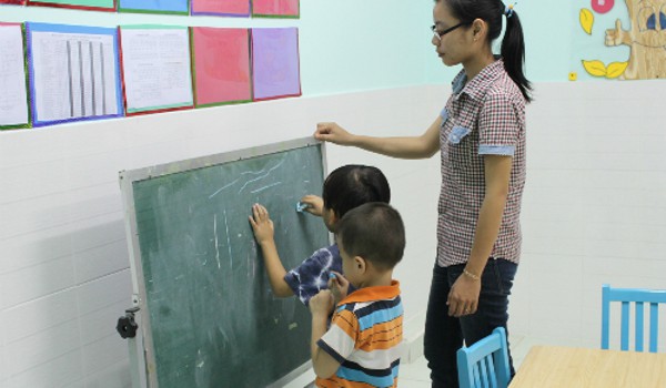 ជួយកុមារដែលមានជម្ងឺ Autistic គ្រប់គ្រងអារម្មណ៍