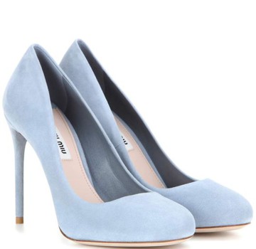 ស្បែកជើងកែងខ្ពស់ 