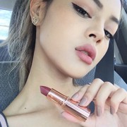 Son Charlotte Tilbury Màu Bond Girl