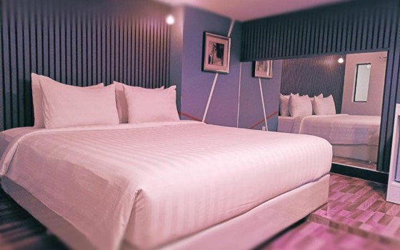 សណ្ឋាគារ DE Hotel រាជធានីភ្នំពេញ