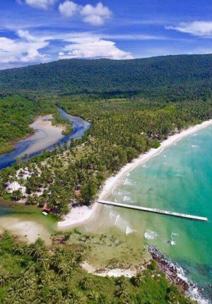  កោះឋានសួគ៌ ឆ្នេរភ្លោះ