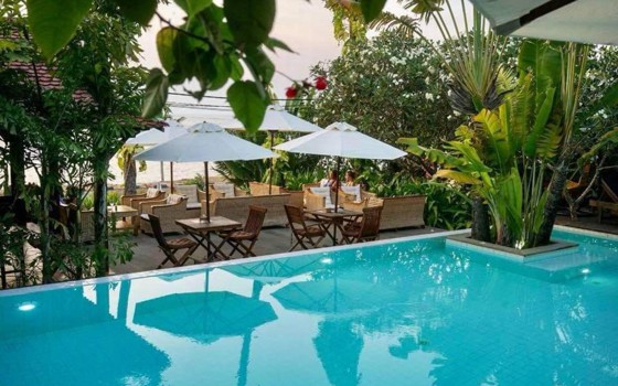 មាលារីសត កែប - Mealea Resort