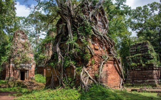 សិល្បៈ​-​វប្បធម៌​ខេត្តបន្ទាយ​មាន​ជ័យ​