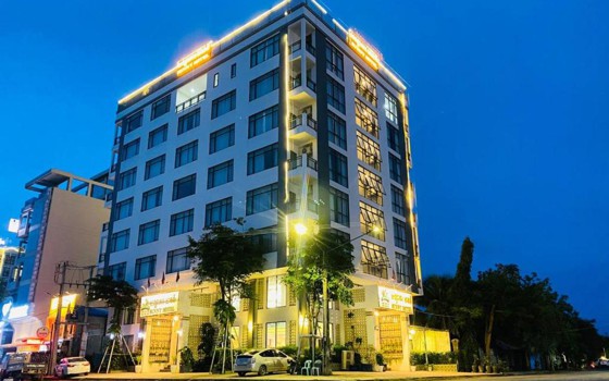 សណ្ឋាគារ សាន់នី កំពត