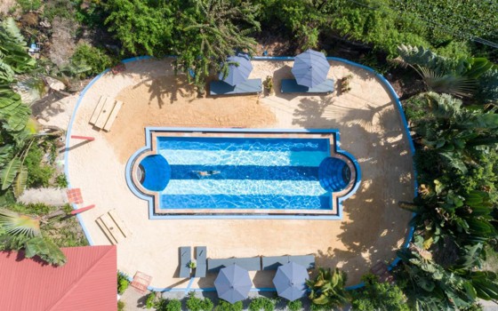 Barefoot Backpacker រីសត​ ខេត្តសៀមរាប