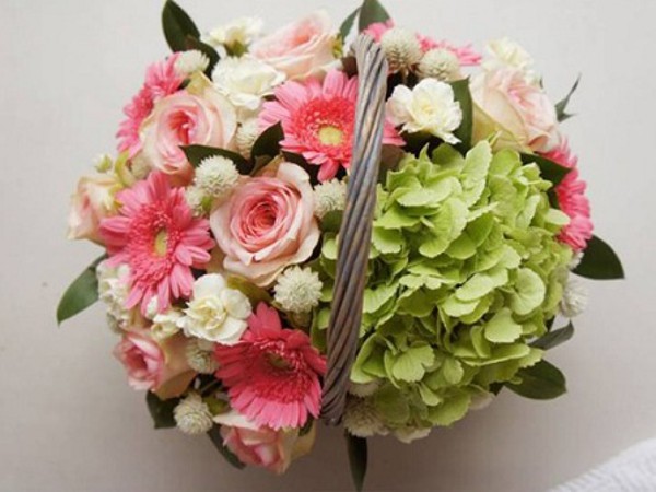 Cách cắm hoa sinh nhật bắt mắt mà lại vô cùng đơn giản