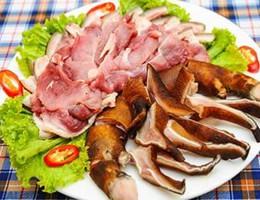 សាច់ជ្រូកព្រៃ