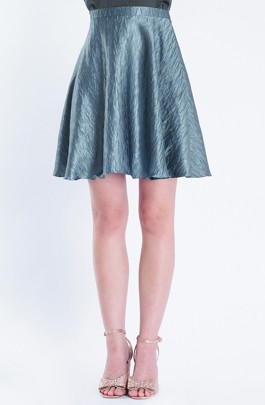 Váy Metalic Dập Nổi Màu Xanh Rêu