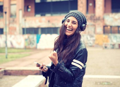 Ngọc Trinh, Mai Ngô đọ sắc với phong cách đối lập