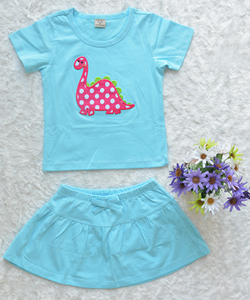 ឈុតសំពត់កប្បាសប៉ាក់ពណ៌បៃតងសម្រាប់ក្មេងស្រី