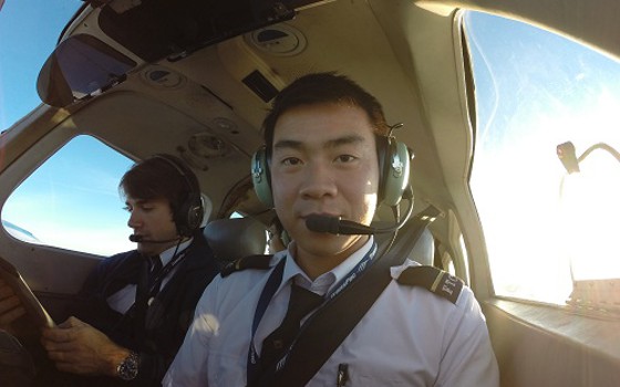 Trung tâm huấn luyện bay của Vietnam Airlines tuyển sinh