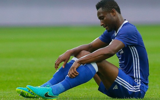 Cầu thủ lâu năm của Chelsea chuyển tới Trung Quốc