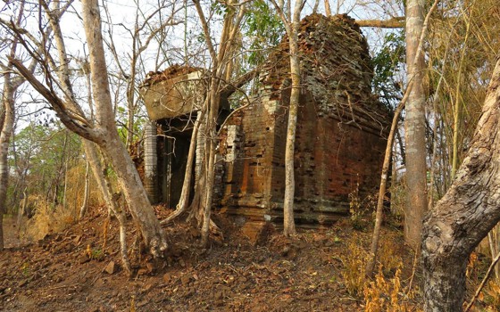 Prasat Toek Kraham ខេត្តព្រះវិហារ