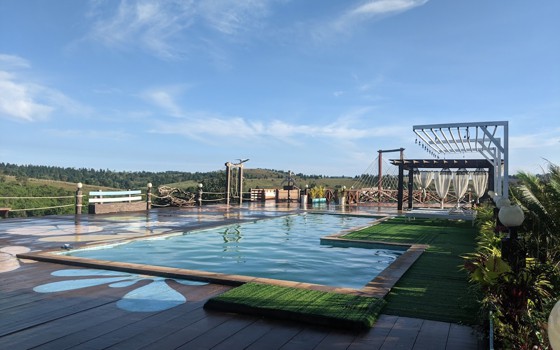 ផារ៉ាដាយរីសតមណ្ឌលគិរី ខេត្តមណ្ឌលគិរី