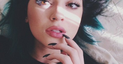 Chăm sóc sắc đẹp cùng Kylie Jenner