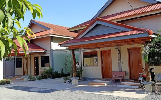 ផ្ទះសំណាក់ លីន មនោរម្យ ខេត្តកំពត