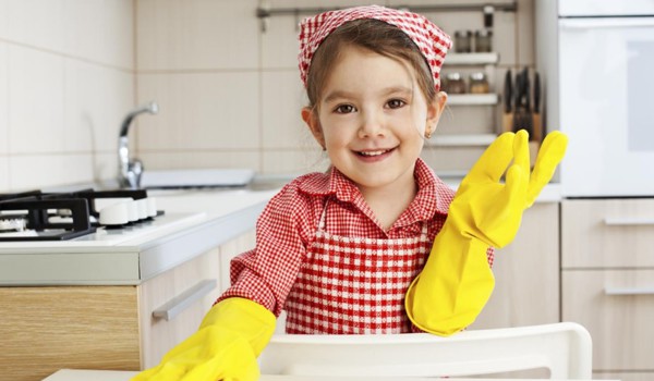Bí kíp khuyến khích con làm việc nhà
