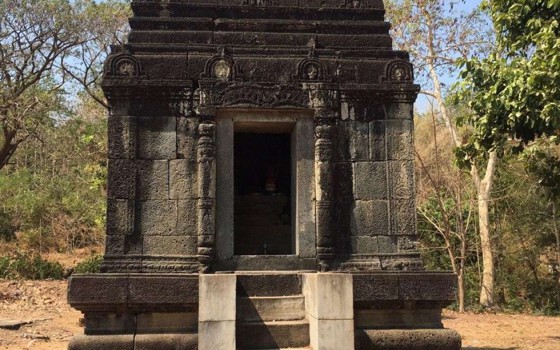 ប្រាសាទគុកព្រះធាតុ