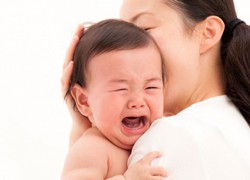 ហេតុអ្វីកូនល្អយំរាល់ពេលឃើញម្តាយ?