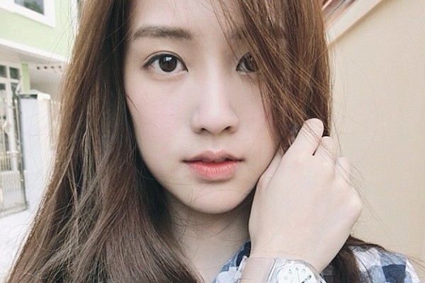 Điểm danh 5 màu son thần thánh cứ thoa là đẹp dành cho phái nữ