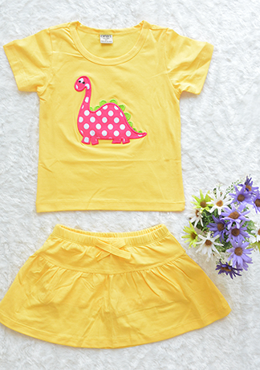 Đồ Bộ Chân Váy Cotton Bé Gái Thêu Vàng