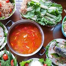 Lẩu thuyền chài và rau