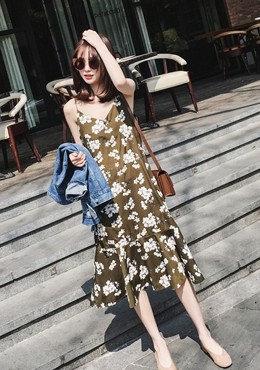 Đầm maxi dây voan hoa