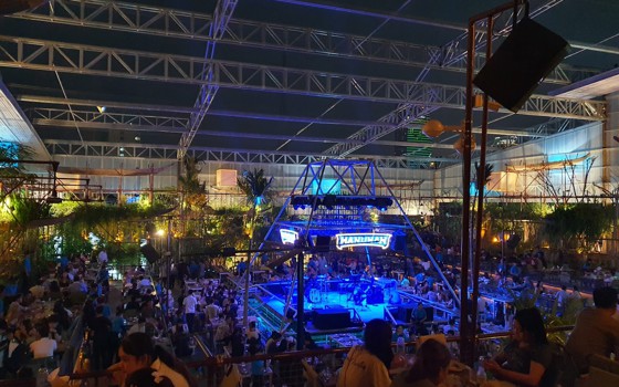 The WATERS Pub and Eatery