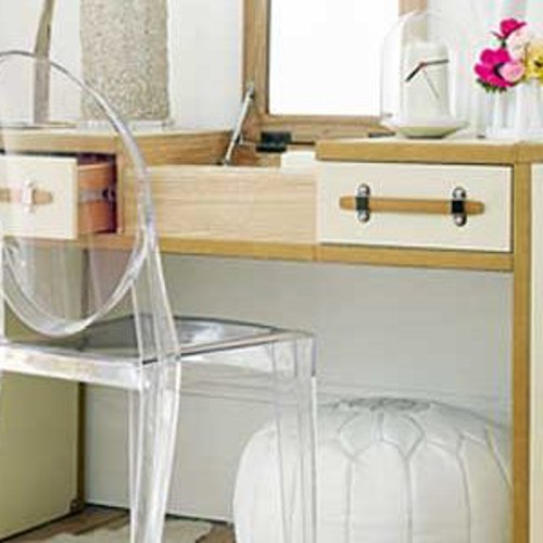 Bàn trang điểm ALI