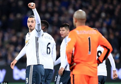 M.U thắng nhọc West Ham trong thế hơn người