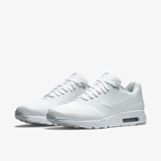 NIKE AIR MAX 1 ULTRA ESSENTIAL