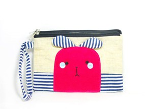 កាបូប​រាង​ទន្សាយ​គួរ​ឱ្យ​ស្រលាញ់