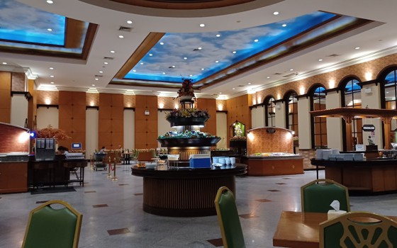 រមណីយដ្ឋាននិងកាស៊ីណូត្រូពីកាណា ខេត្តបន្ទាយមានជ័យ