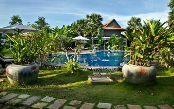 Battambang រីសត​ បាត់ដំបង