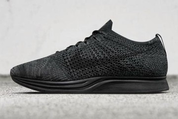 Nike Flyknit Racer Triple Black