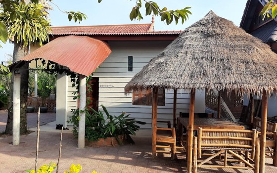Kampot Pathways Bungalows ខេត្តកំពត