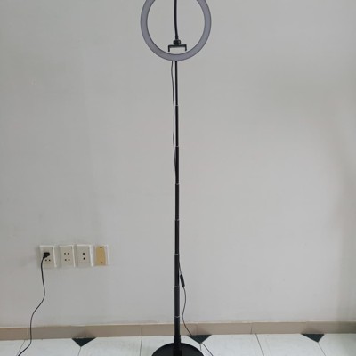 ĐÈN LED LIVE STREAM 26 CM