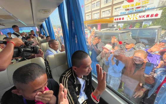 យោធិនកម្ពុជាទាំង ១៨រូប ដែលបានស្ថិតក្រោមការឃុំគ្រងរបស់ភាគីថៃអស់រយៈពេល ១៥៥ថ្ងៃមកហើយ ត្រូវបានដោះលែង និងបញ្ជូនត្រឡប់មកមាតុប្រទេសវិញ ដោយសុខសុវត្ថិភាព