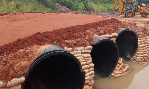 លូបង្ហូរទឹកកខ្វក់ ​​​        DRAINAGE